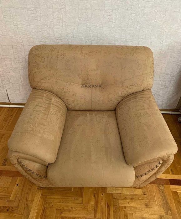 Хімчистка меблів Чистка дивана, матраців стільців килима крісло