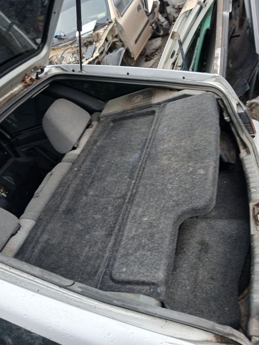 Задняя ляда,  полка ваз 2112