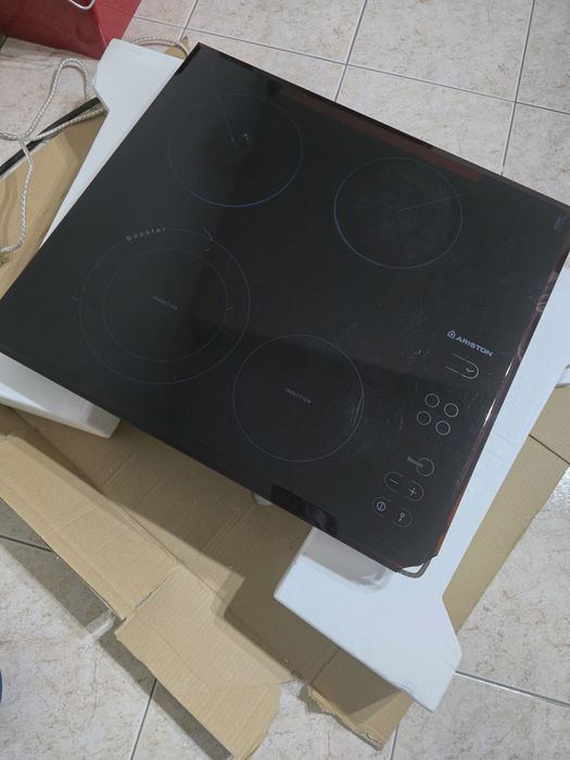 Placa indução ariston