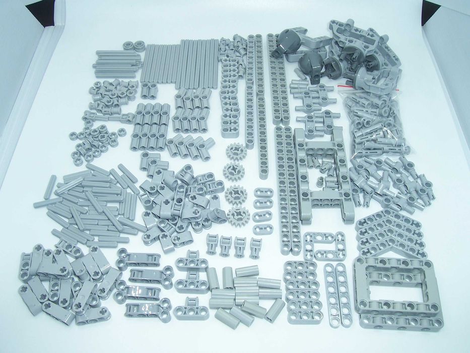 K48 Klocki LEGO Technic 9398 samochód zdalnie sterowany pilotem