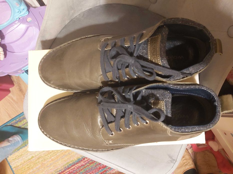 Buty Wojas rozmiar 43