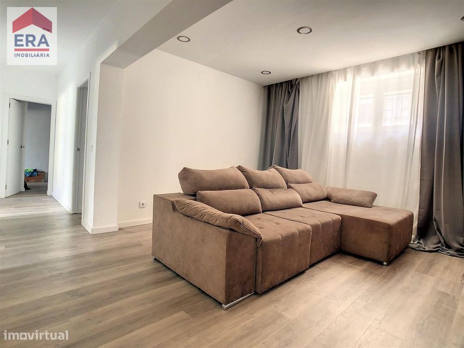 Apartamento T3 com Quintal de 60 m2