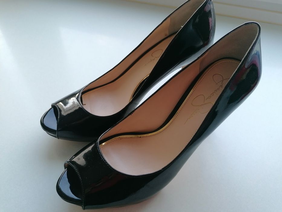 Szpilki Jessica Simpson r. 39