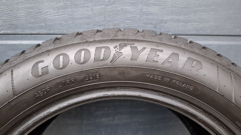 Goodyear 205/55 R16 Vector 4Seasons 7.8 mm