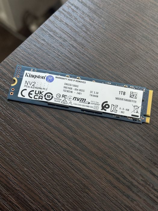SSD накопитель 1 tb, 512gb