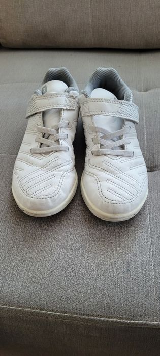 Buty do piłki halowej białe rozmiar 32