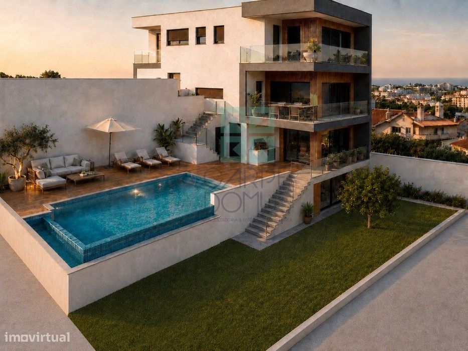 Land for construction of a T4+1 residence with sea and mountain views, adjacent to...