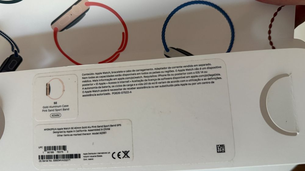 Apple Watch Series SE 40 mm - Alumínio Dourado + Bracelete Rosa