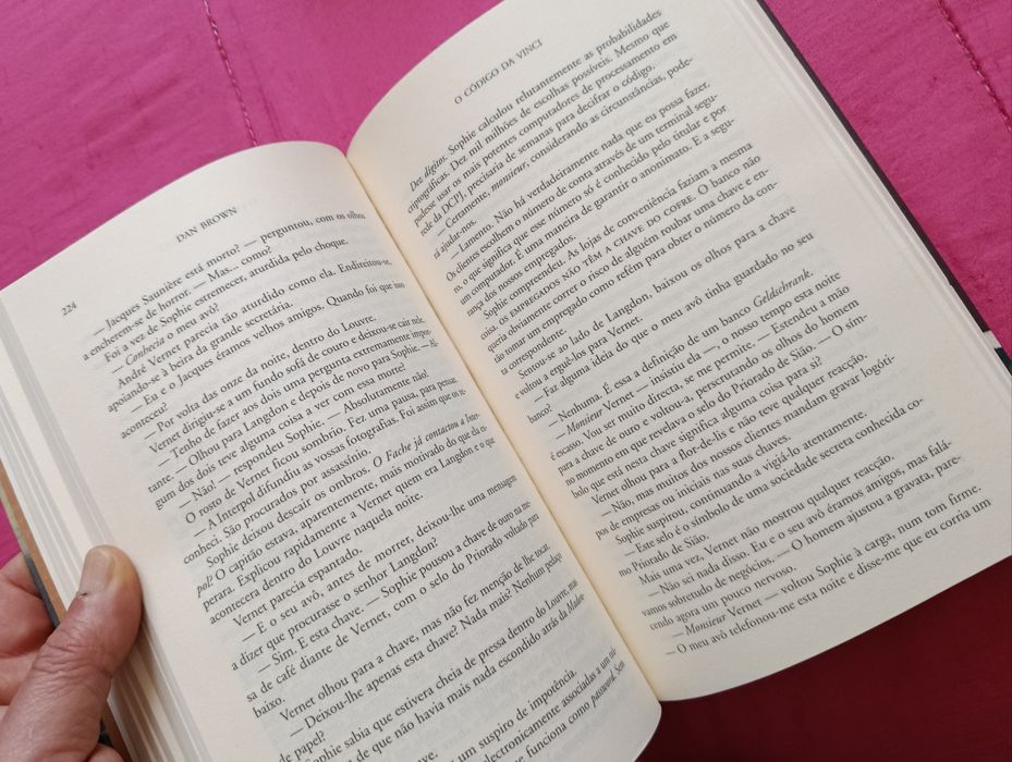 O CÓDIGO DA VINCI  ( Dan Brown ) Livro