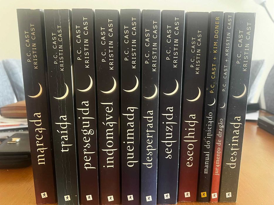 Livros Saga Casa da Noite