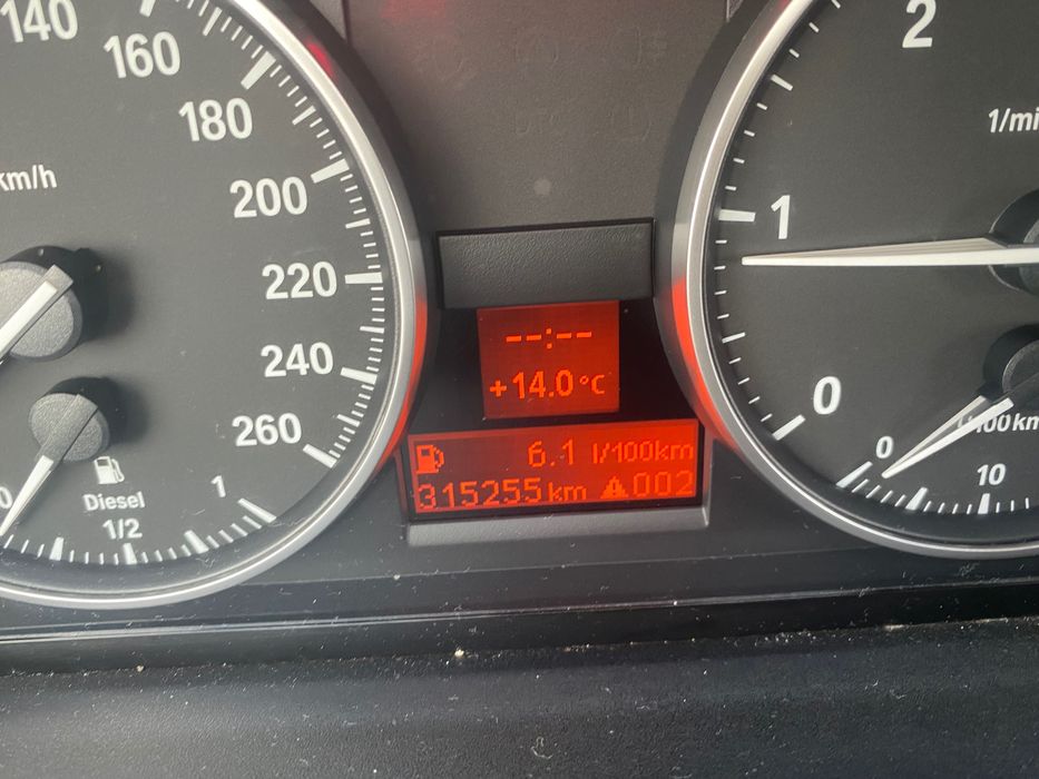 automóvel bmw 320 d