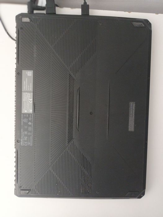 Laptop asus tuff gaming FX505dt