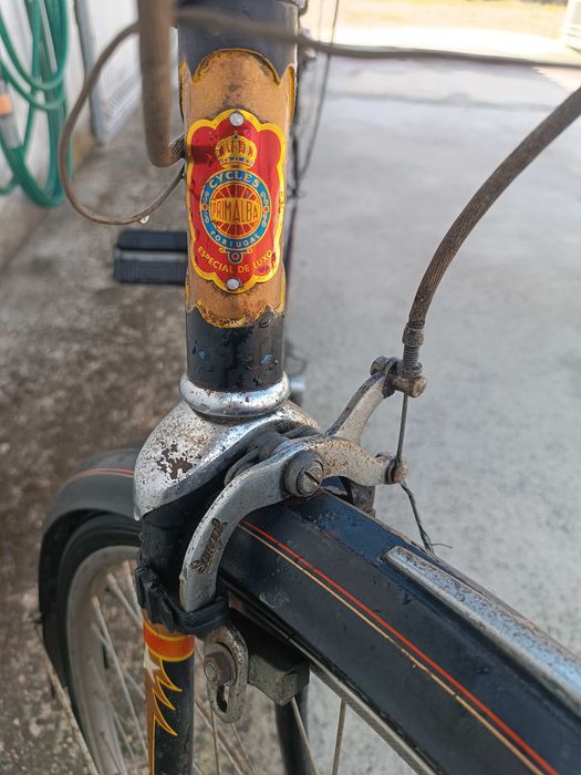 Bicicleta pasteleira antiga