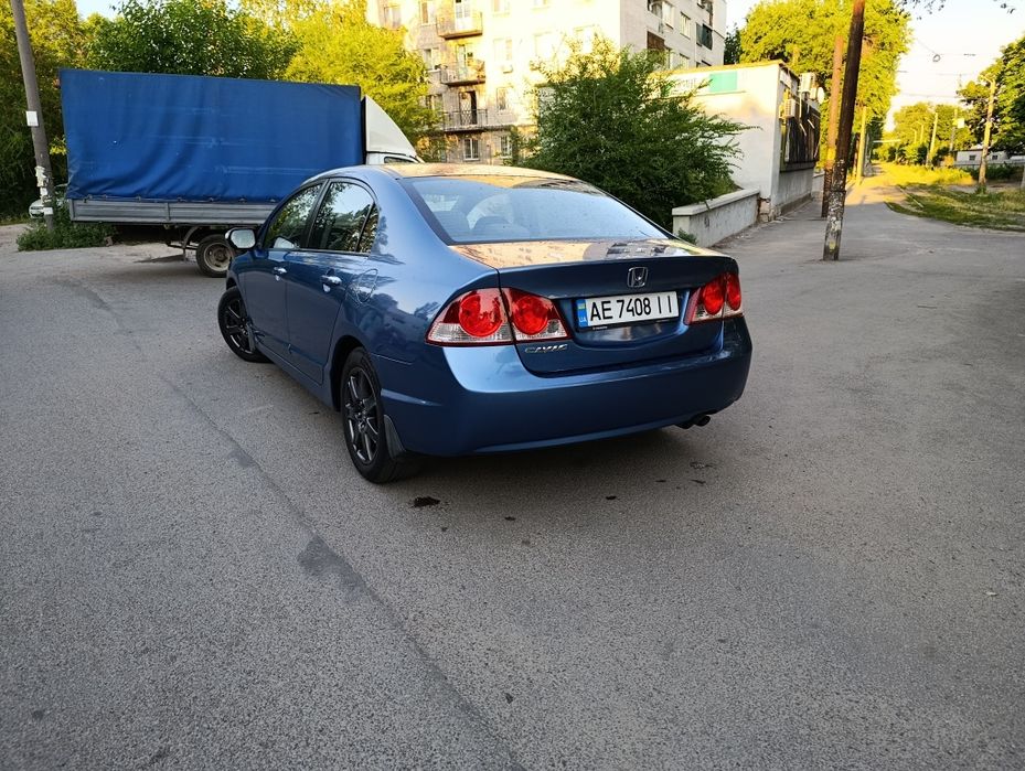 Хонда цивик 2007г 1.8 автомат Официальная.