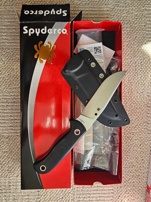 Nóż Spyderco Bradley Bowie G-10 Black Plain (FB33GP)
