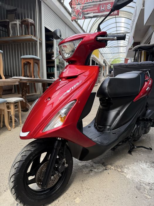 Suzuki AddressV125s з контейнера