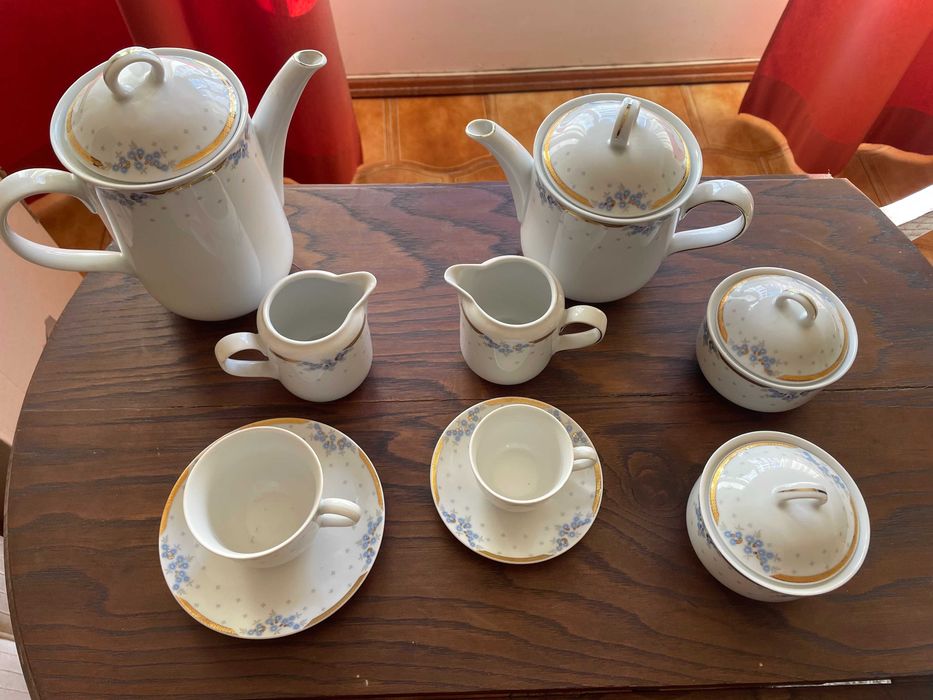Serviço Completo de Mesa , Café e Chá