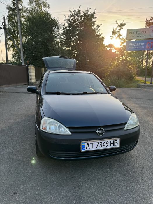 Opel corsa c 2001r. 1.2 бензин