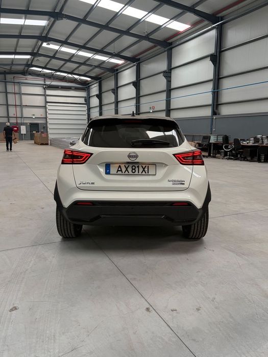 Nissan Juke 1.6 Hybrid N-Connecta Two Tone