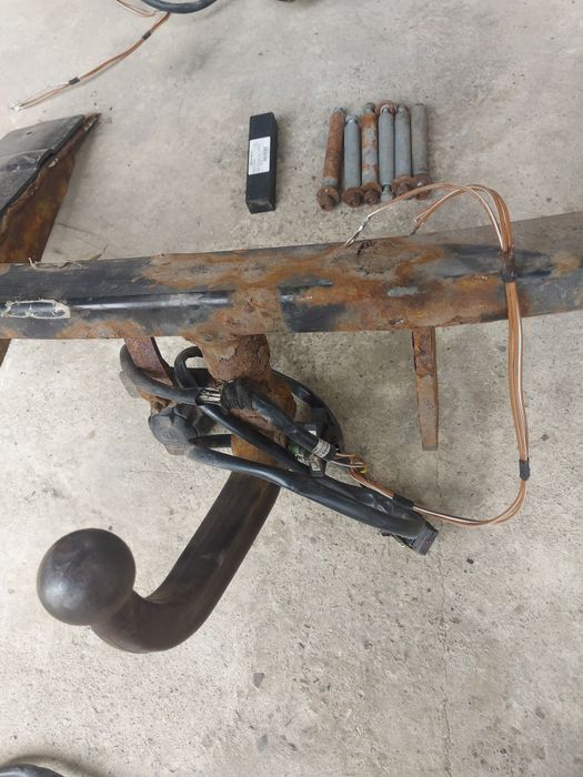 Форкоп Опель Вектра Ц установчий комплект універсал сігнум.