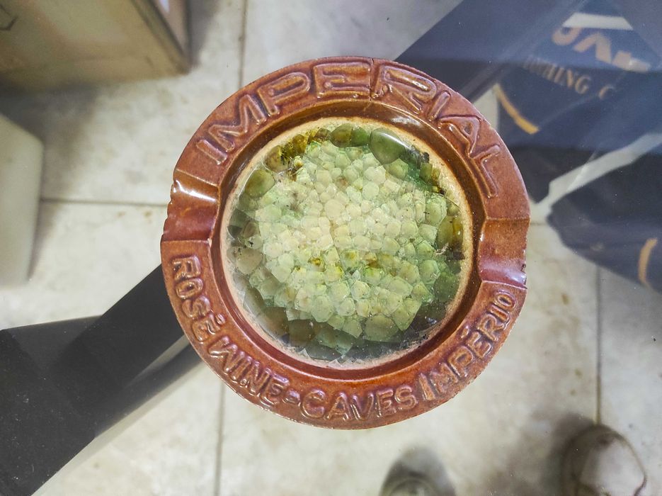 Cinzeiro antigo Caves Império muito raro