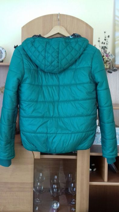 Продам куртку