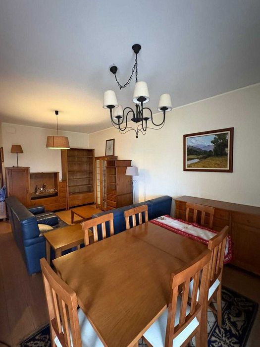 Conjunto completo de Sala em carvalho