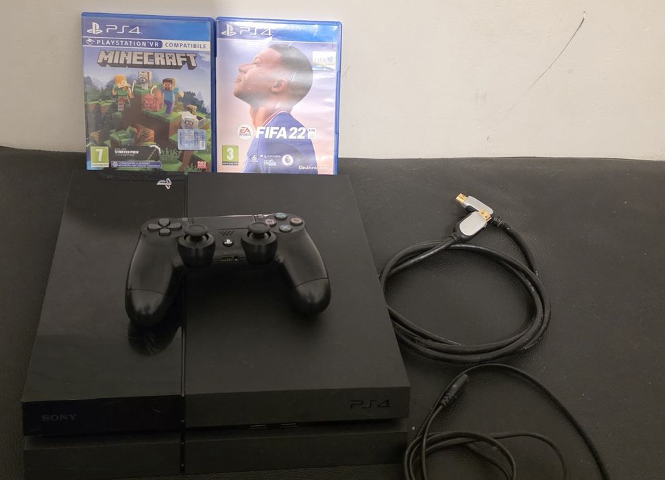 Ps4 500GB completa
