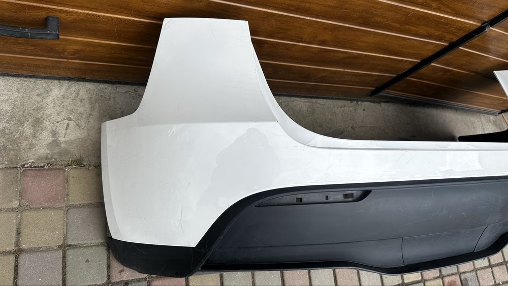 Бампер задній tesla model y ev23517