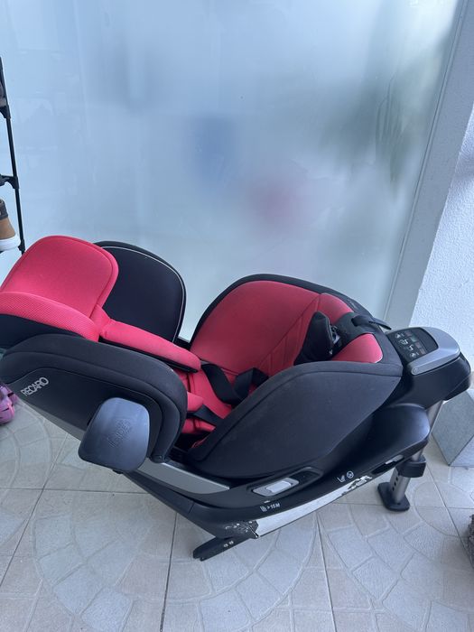 Cadeirinha bebé Recaro