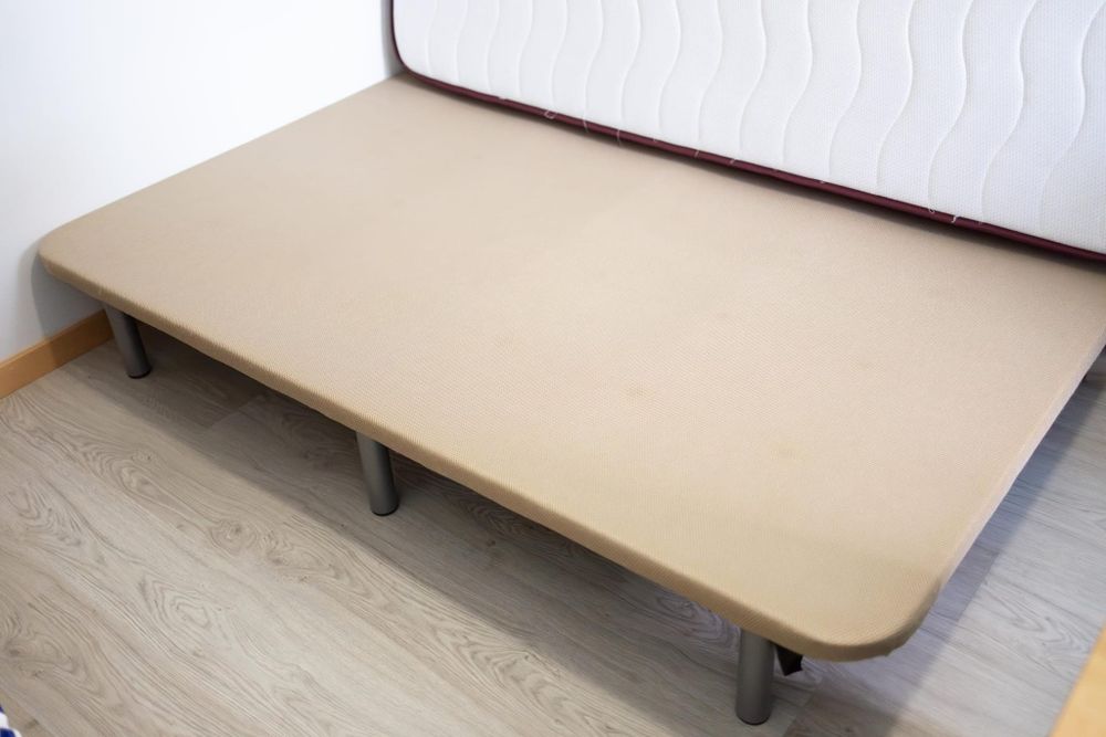 Cama sumier + colchão