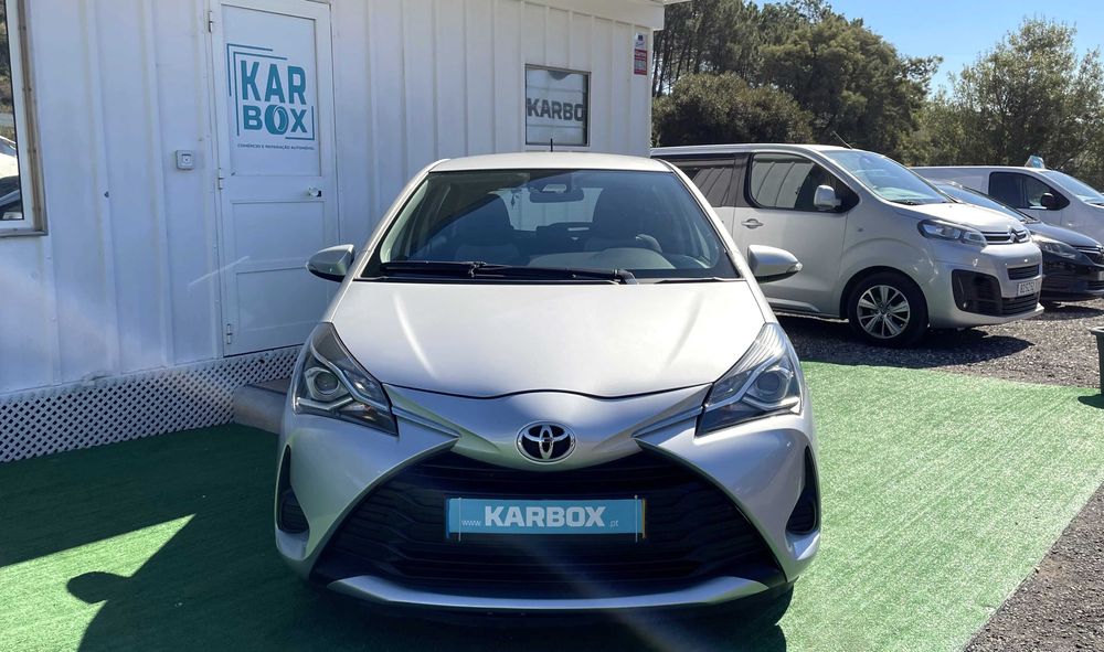 Toyota Yaris 1.0 VVT-i Comfort NACIONAL