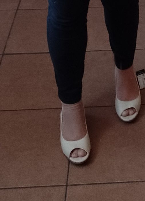 Buty sandaly ccc. -50%. 39 40 wysylka