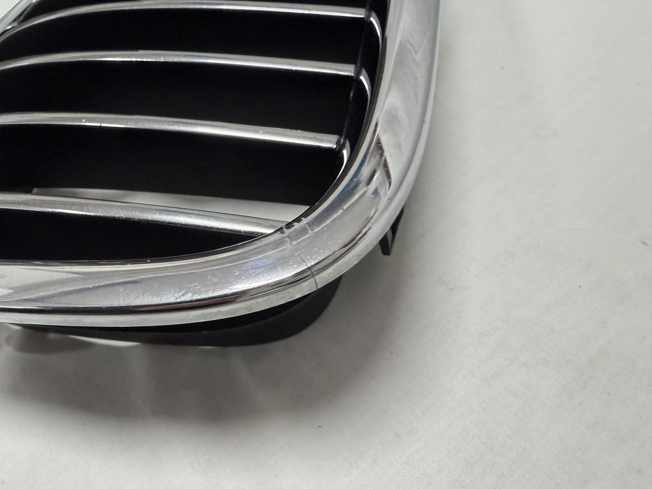 Nerka Atrapa Grill Lewy Przód BMW 5 F10 F11 CHROM