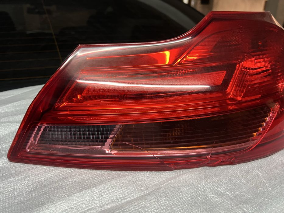 Farol trás Opel Insignia carrinha