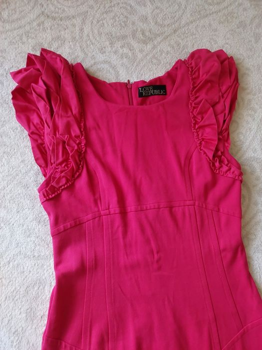 Фірмова сукня Love Republic