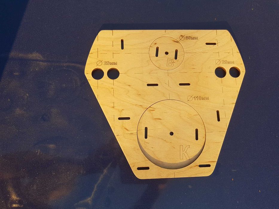 Шаблон под инсталляцию унитаза.