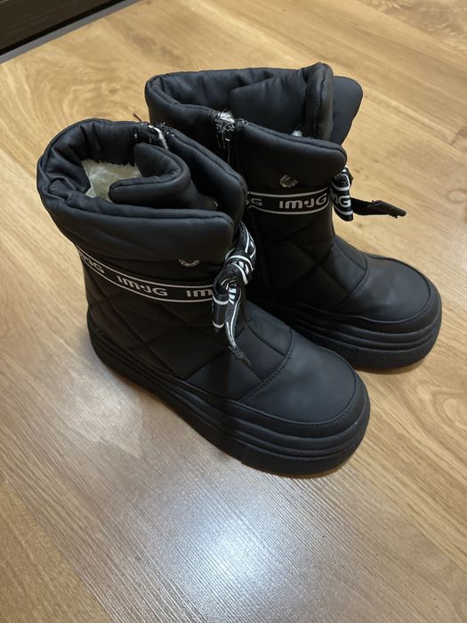 Зммові чобітки для дівчинки