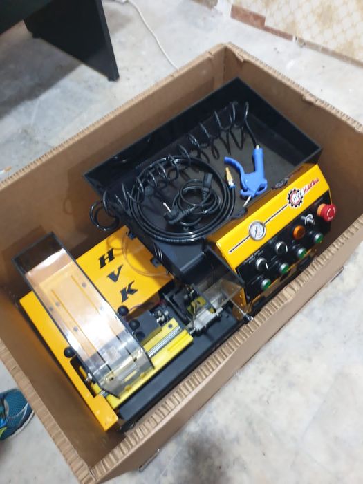 Автоматический станок для набивки табака