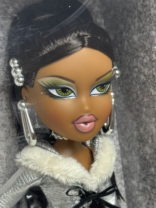 Лялька Братц Саша  Bratz Charm Sasha