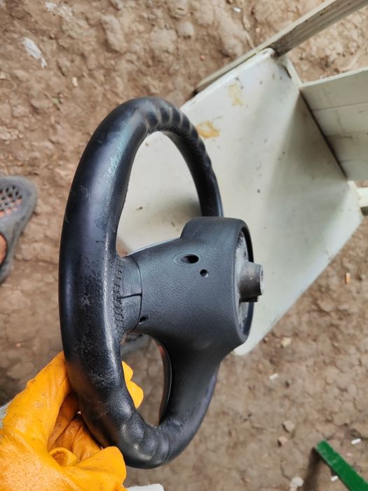 Продаи Руль бмв х 3