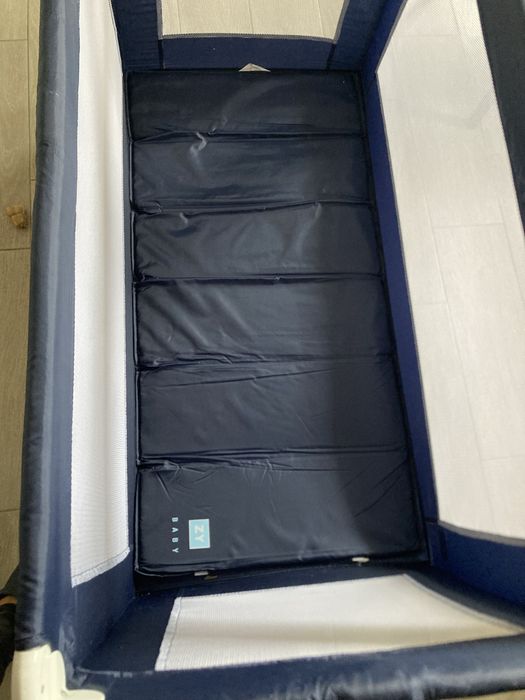 Cama de viagem + colchão