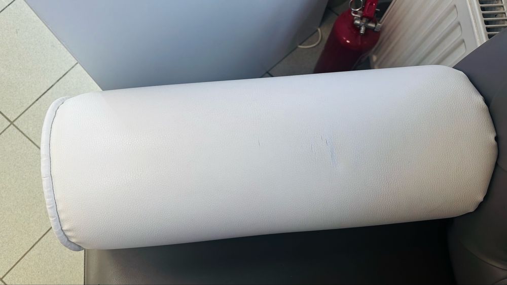 Sofa szezlong.