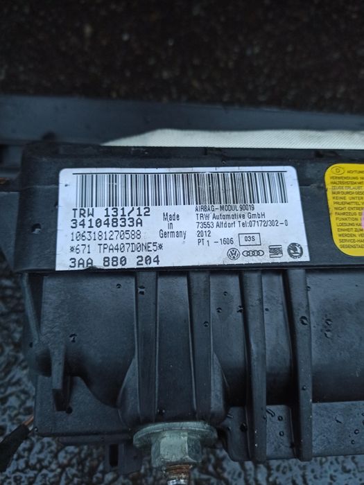 Торпеда панель приладів VW Caddy 3 подушки безпеки торпедо