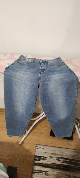 Spodnie mom fit S