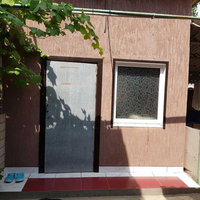 Продаётся 2 эт домик в Затоке на ст.Солнечная