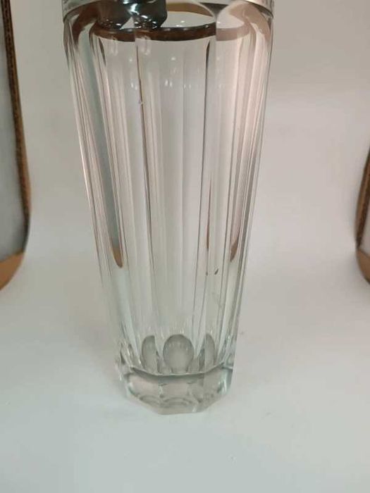 Bonito copo shaker em cristal e prata