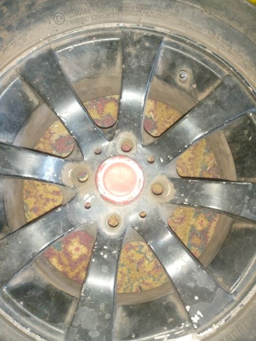 Тітани R13 б/у ваз