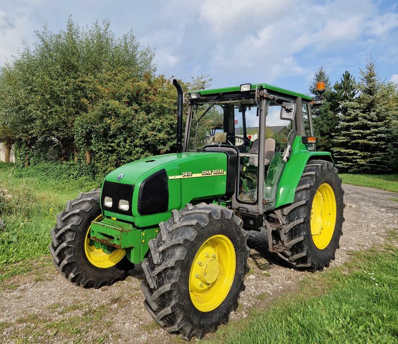 John Deere 3410 . 3310 . Renault Ceres . Renault 8534 TX