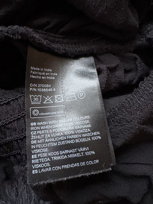 Czarna bluzka H&M z marszczeniem